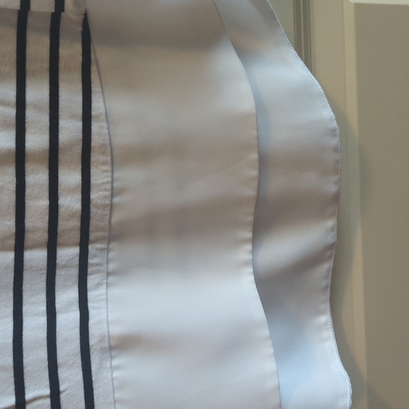 Witchery striped cap sleeve blouse Size M - Picture 4 of 4